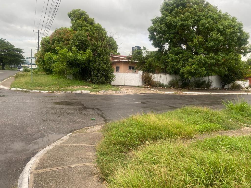Portmore Exterior photo